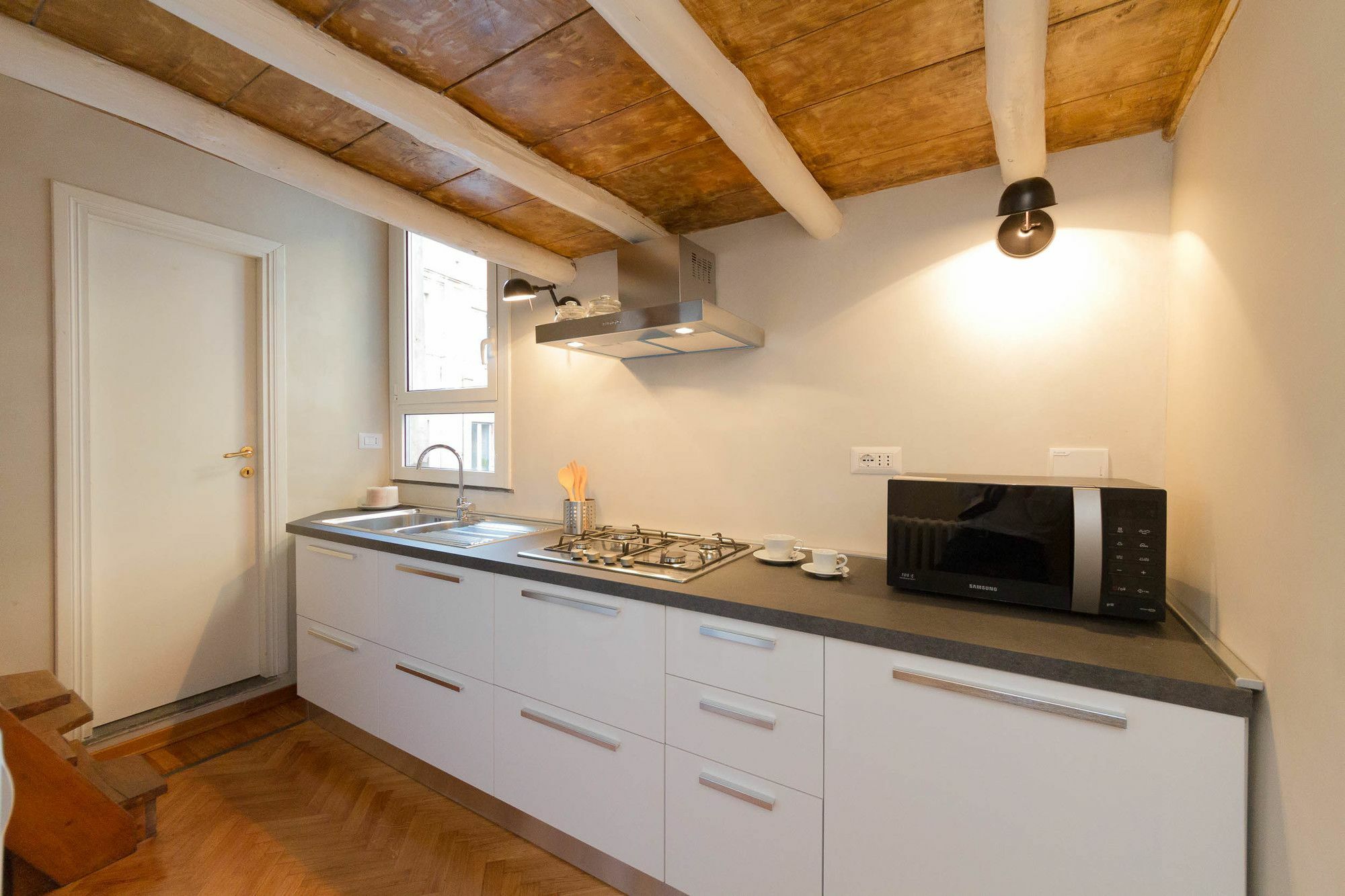 Navona Typical Apartment *
